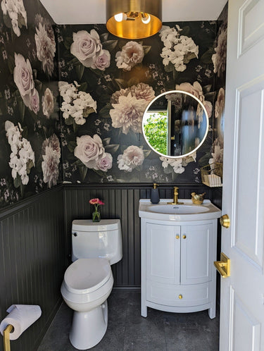 Vinyl-wainscoct-forbathroom-in-black.jpg
